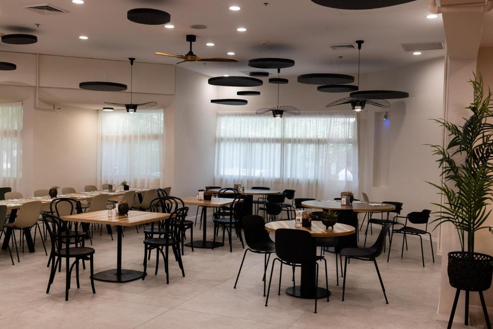 כפר נופש קלי"ה ים המלח Hotel Kalia ภายนอก รูปภาพ